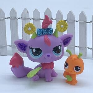 Littlest Pet Shop Glistening Garden Daisy Fairy #2612 and Ant #2613 m,kj/
